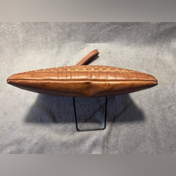 Patricia Nash Cassini Leather Wristlet - Picture 6 of 7